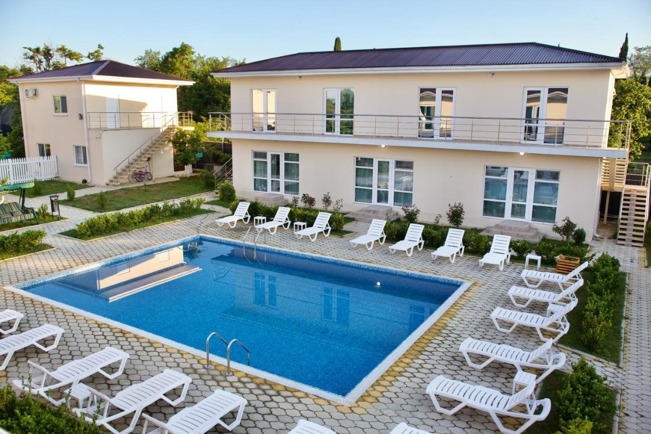 Family Resort Bambora Goudaouta Extérieur photo